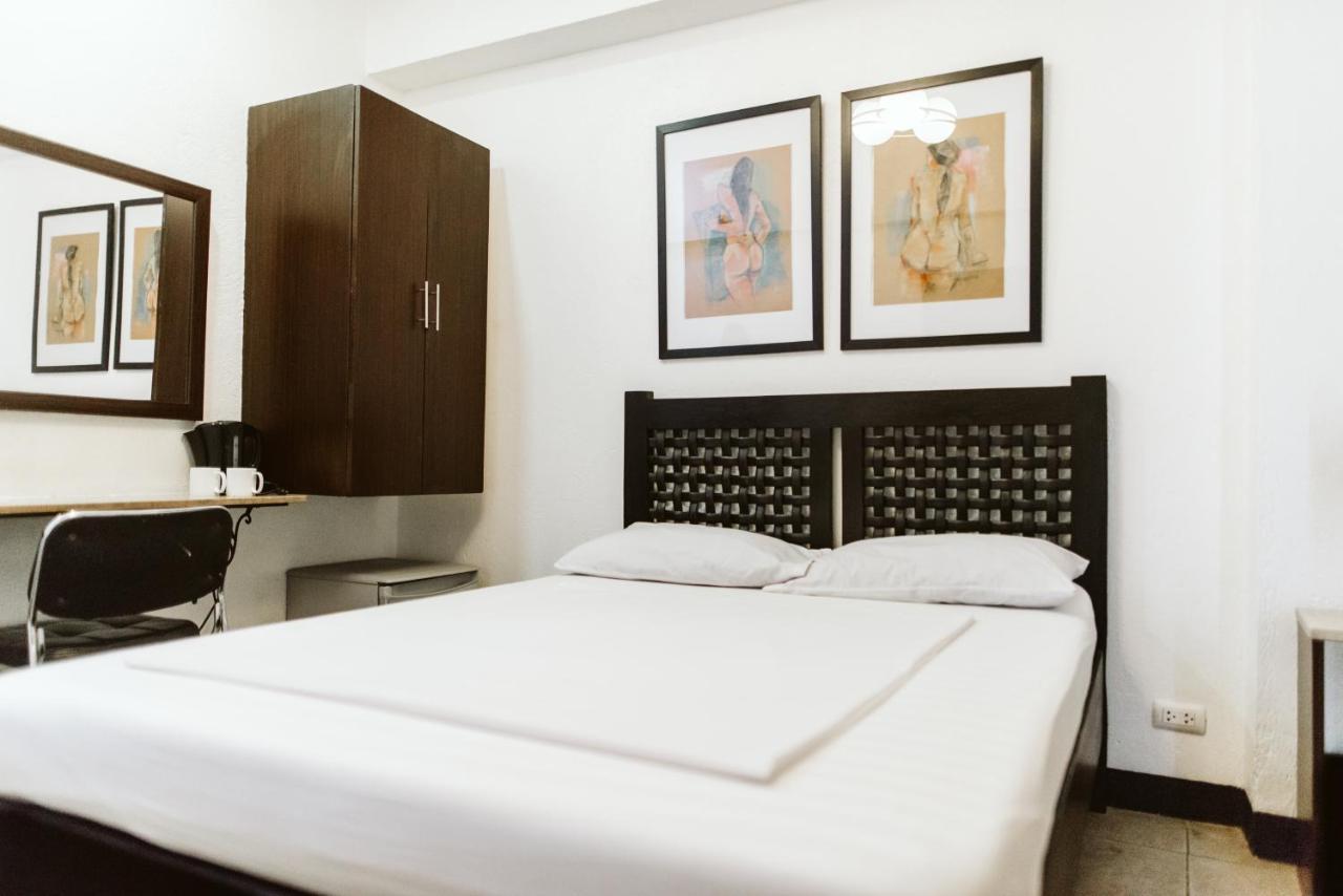 ماكاتي San Agustin Residences المظهر الخارجي الصورة